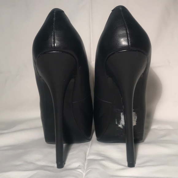 Steve Madden pumps, size 8, **NEVER WORN!!** - Picture 6 of 6